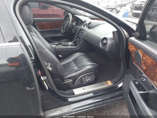 2013 JAGUAR XJ SAJWA1C78D8V58290 Photo 4