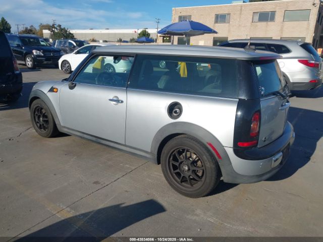 2008 MINI COOPER CLUBMAN WMWML33558TN67037 Photo 2