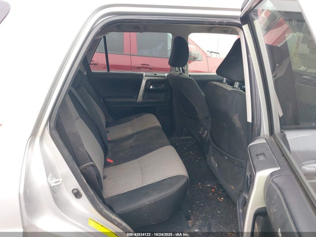 JTEMU5JR8N6054775 Toyota 4RUNNER SR5