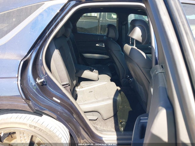 2023 GENESIS GV70 KMUMADTB1PU121235 Photo 7