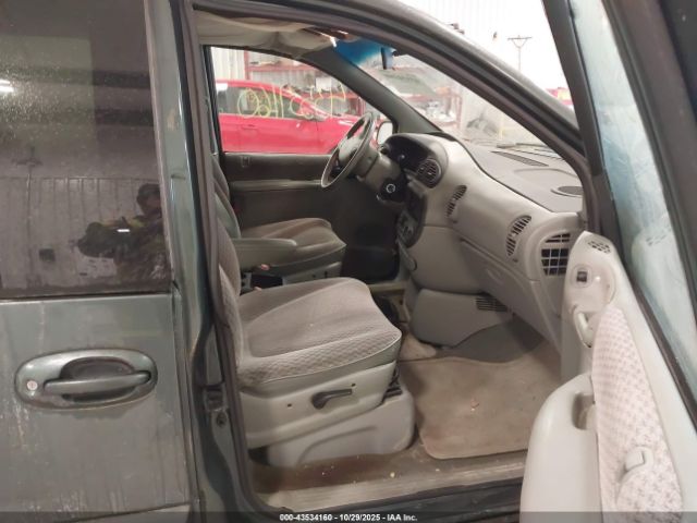 2000 CHRYSLER GRAND VOYAGER 2C4GJ4430YR714302 Photo 4