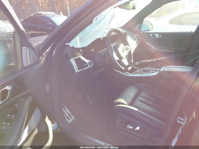 2025 BMW X5 5UX33EU01S9Z16680 Photo 4