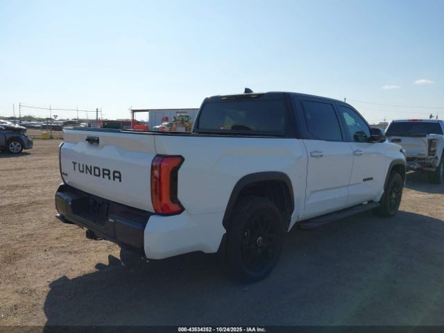 2024 TOYOTA TUNDRA HYBRID 5TFWC5DB9RX065024 Photo 3