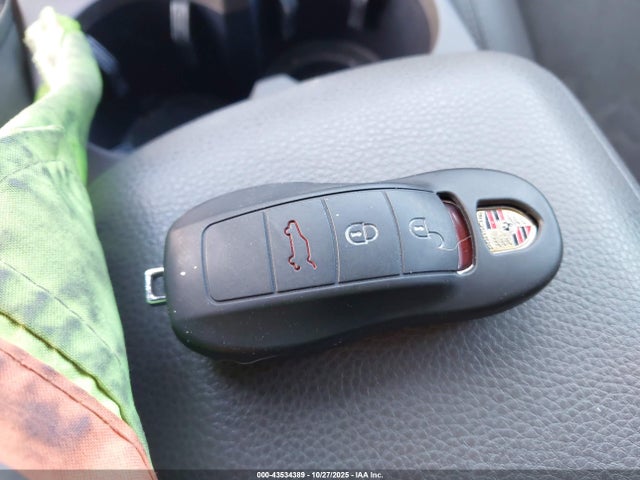 2020 PORSCHE MACAN WP1AA2A57LLB10164 Photo 10