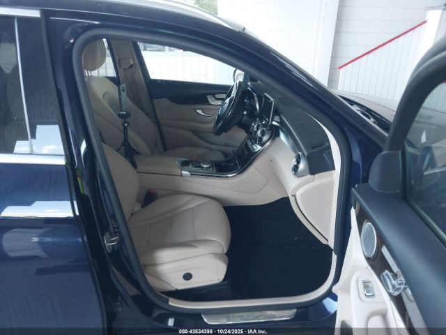 2019 MERCEDES-BENZ GLC 300 WDC0G4KB1KV176573 Photo 4