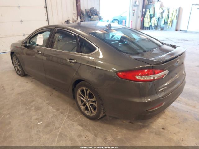2020 FORD FUSION HYBRID 3FA6P0RU9LR141705 Photo 2