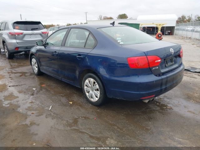 2014 VOLKSWAGEN JETTA 3VWD17AJ2EM289530 Photo 2
