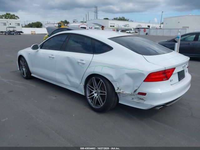 2014 AUDI A7 WAU2MAFC3EN092037 Photo 2
