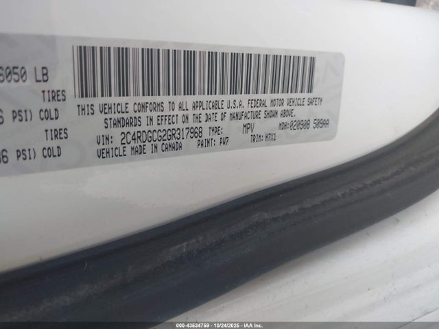 2C4RDGCG4GR384958 Dodge Grand Caravan Sxt