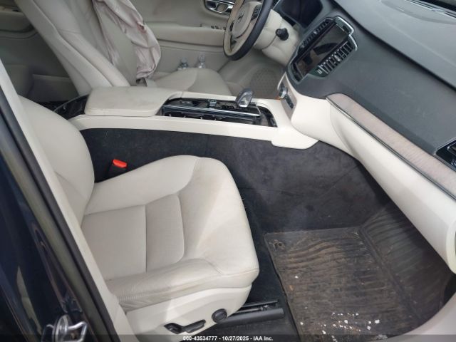 2023 VOLVO XC90 YV4L12PN3P1961295 Photo 4