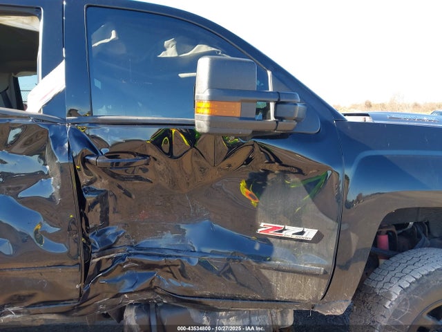 Продажа на аукционе авто 2018 Chevrolet Silverado 2500hd Ltz, vin: 1GC1KWEY3JF253151, номер лота: 43534800