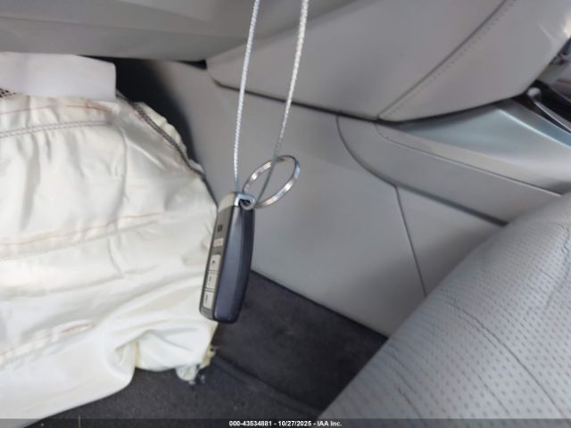 2014 ACURA RLX JH4KC1F95EC007087 Photo 10