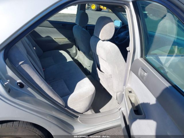 2004 TOYOTA CAMRY 4T1BE32K84U887013 Photo 7