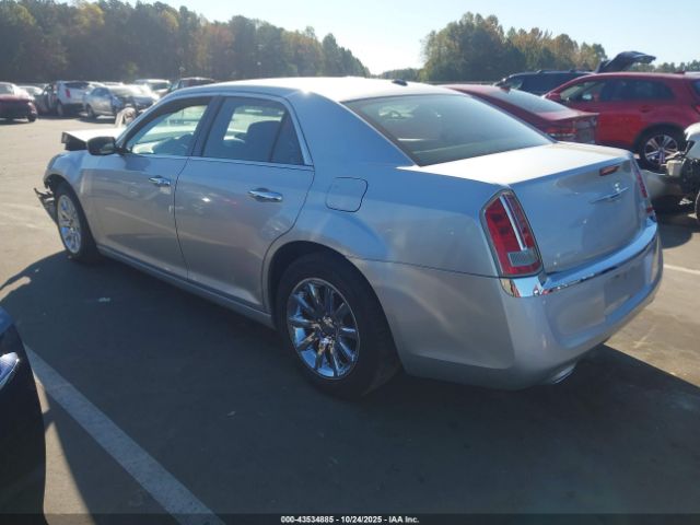 2012 CHRYSLER 300C 2C3CCAET2CH107181 Photo 2