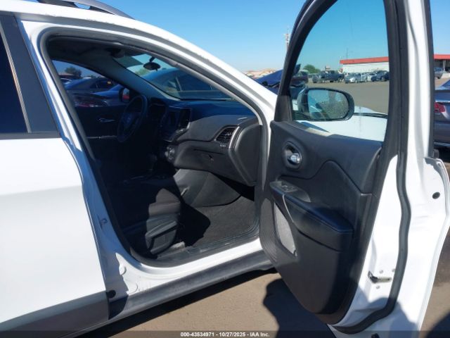 2020 JEEP CHEROKEE 1C4PJLCB5LD536370 Photo 4