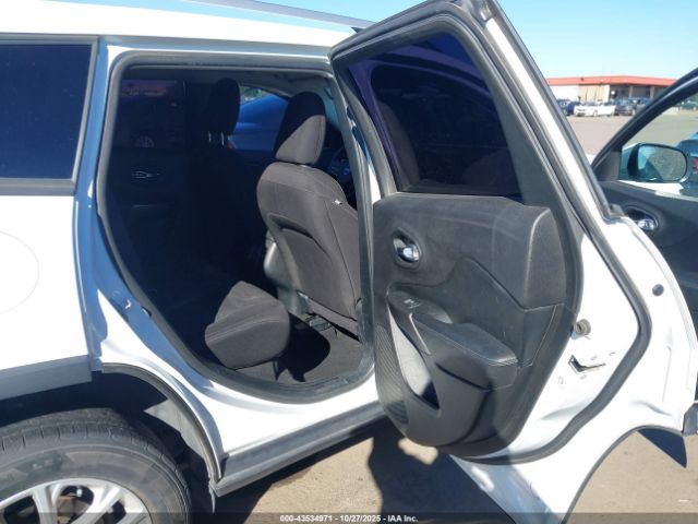 2020 JEEP CHEROKEE 1C4PJLCB5LD536370 Photo 7