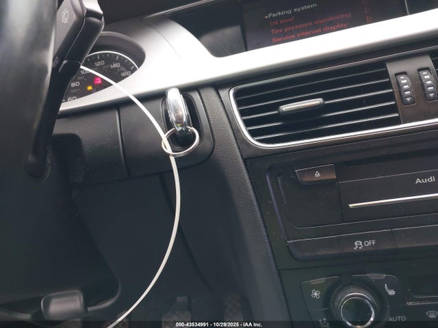 2011 AUDI A4 WAUMFBFL9BN044384 Photo 10