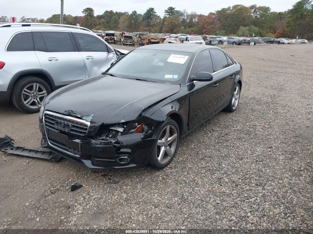 2011 AUDI A4 WAUMFBFL9BN044384 Photo 1