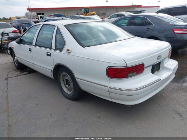 1996 CHEVROLET CAPRICE / IMPALA 1G1BL52P3TR183328 Photo 2