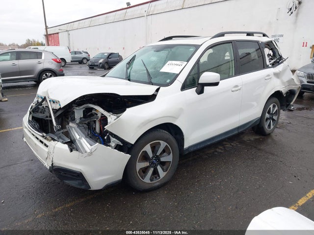 JF2SJAGC2JH470563 Subaru Forester 2.5i Premium