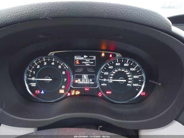 JF2SJAGC2JH470563 Subaru Forester 2.5i Premium