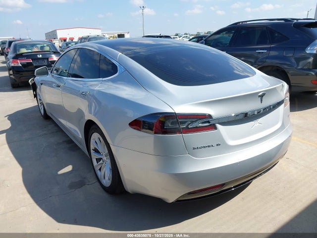 Продаж на аукціоні авто 2017 Tesla Model S 60/75, vin: 5YJSA1E10HF220331, номер лоту: 43535075