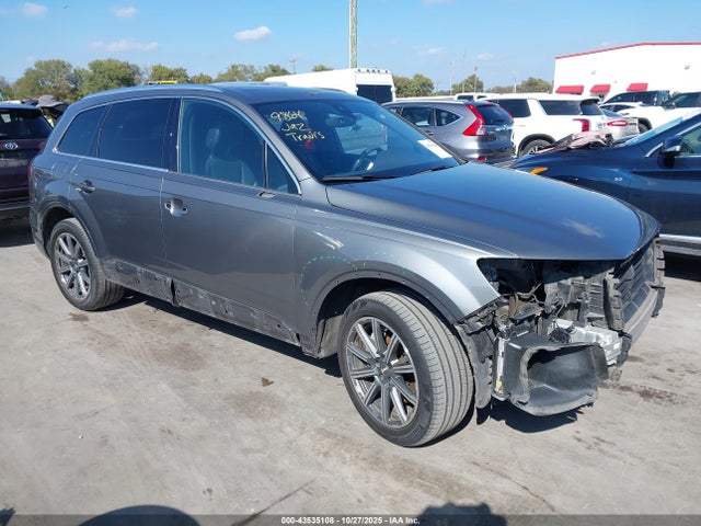 2017 AUDI Q7 WA1LAAF73HD034856 Photo 0