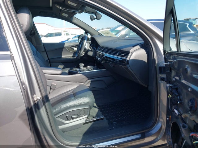 2017 AUDI Q7 WA1LAAF73HD034856 Photo 4