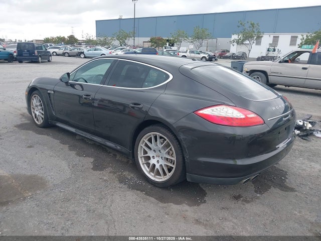 2010 PORSCHE PANAMERA WP0AB2A77AL064087 Photo 2