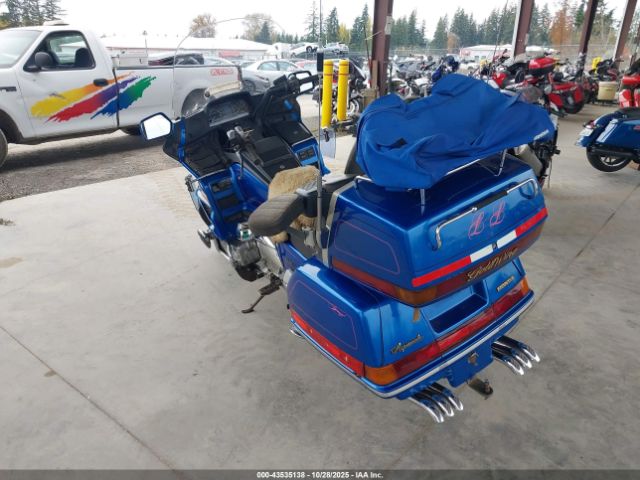1993 HONDA GL1500 1HFSC220XPA501688 Photo 2