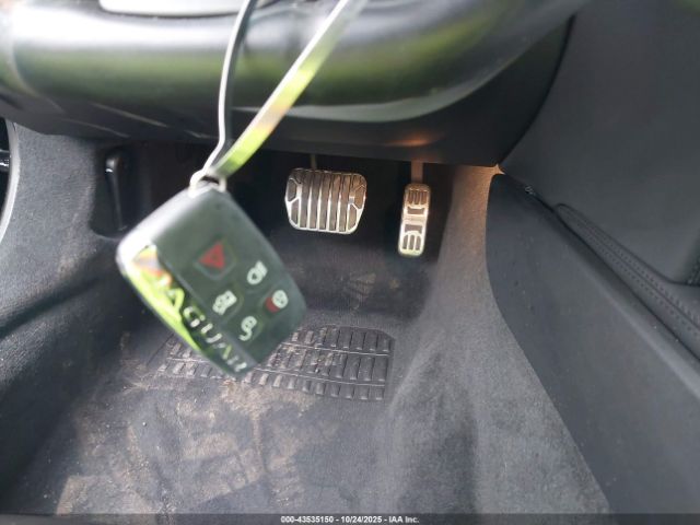 2016 JAGUAR F-TYPE SAJWA6BU7G8K22395 Photo 10