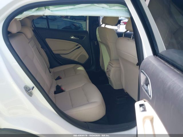 2019 MERCEDES-BENZ GLA 250 WDCTG4EB3KJ636767 Photo 7