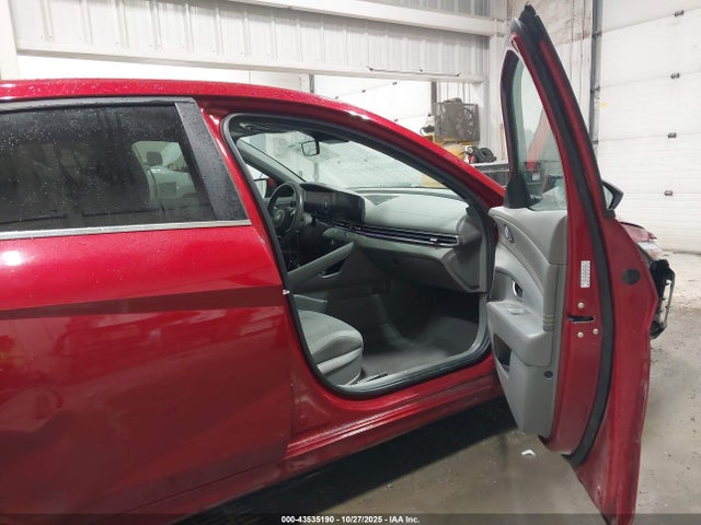 Hyundai ELANTRA SEL 2024 KMHLS4DG3RU674750 Image 5