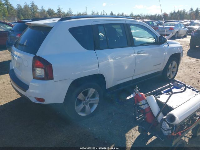 2014 JEEP COMPASS 1C4NJDBB1ED528753 Photo 3