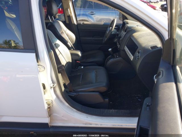 2014 JEEP COMPASS 1C4NJDBB1ED528753 Photo 4