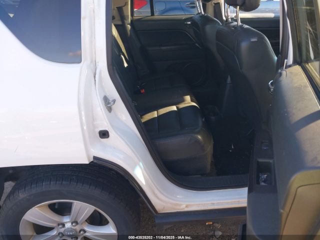 2014 JEEP COMPASS 1C4NJDBB1ED528753 Photo 7