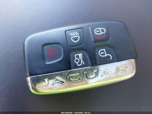 2015 JAGUAR XJ SAJWJ1CD9F8V80047 Photo 10