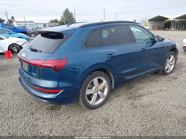 2022 AUDI E-TRON WA1LAAGE2NB009158 Photo 3