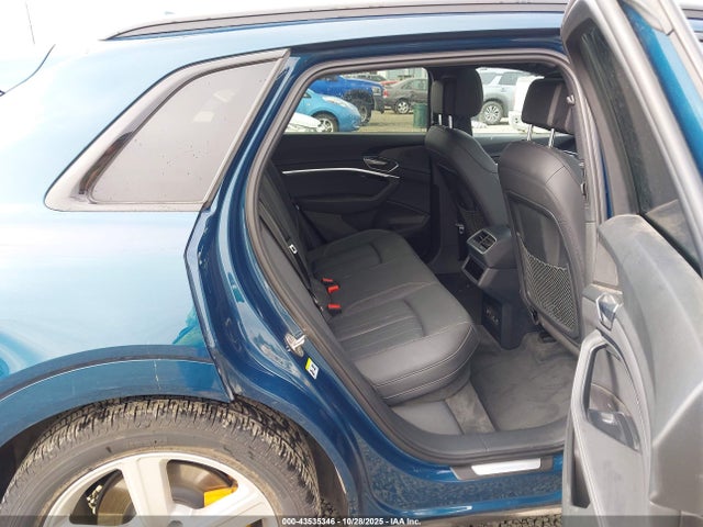 2022 AUDI E-TRON WA1LAAGE2NB009158 Photo 7