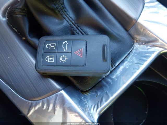 2016 VOLVO S60 YV126MFK7G2408107 Photo 10