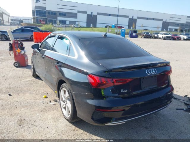 2024 AUDI A3 WAUGUDGY5RA088778 Photo 2