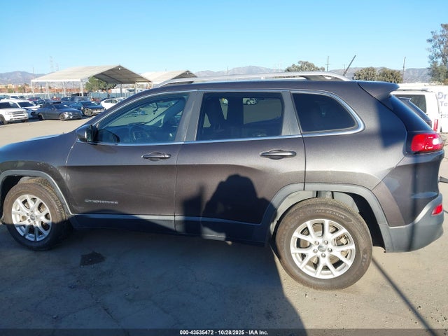 1C4PJMCS5EW269857 Jeep Cherokee Latitude