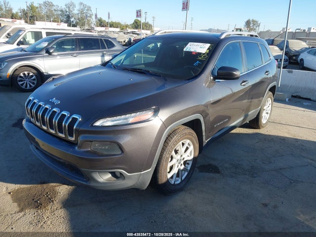 1C4PJMCS5EW269857 Jeep Cherokee Latitude