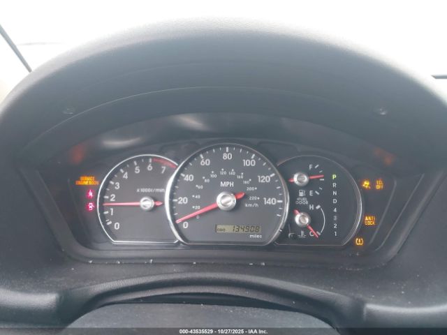 2011 MITSUBISHI ENDEAVOR 4A4JN2AS0BE036576 Photo 6