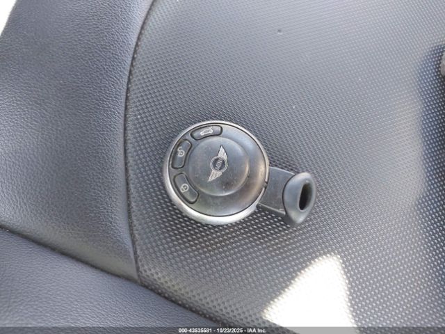 2013 MINI PACEMAN WMWSS5C57DWN49363 Photo 10