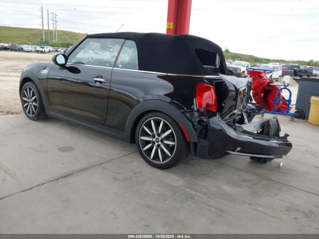 2019 MINI CONVERTIBLE WMWWG9C58K3E39787 Photo 2