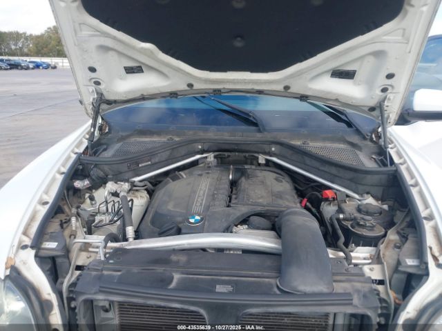 2013 BMW X5 5UXZV4C53D0G55218 Photo 9