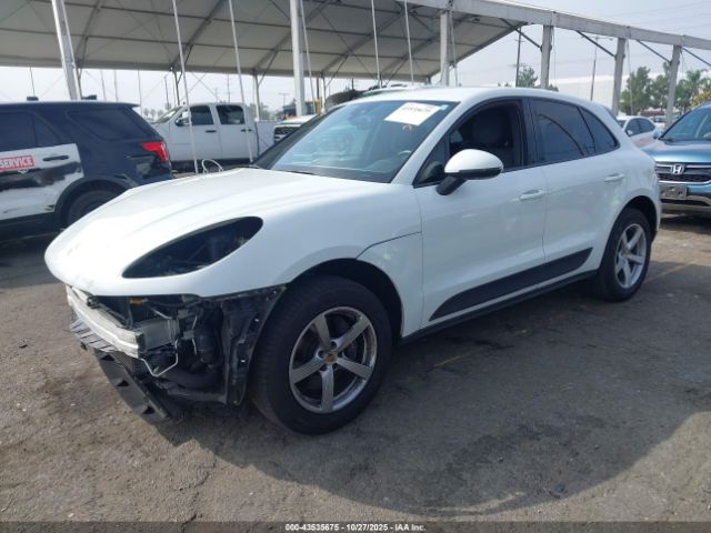 2018 PORSCHE MACAN WP1AA2A51JLB09508 Photo 1