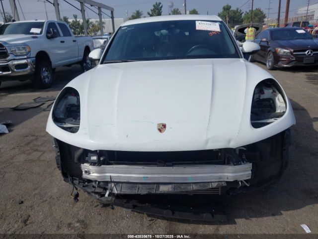 2018 PORSCHE MACAN WP1AA2A51JLB09508 Photo 5