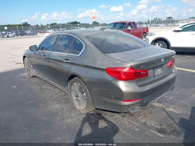 2017 BMW 540I WBAJE7C33HWA03312 Photo 2